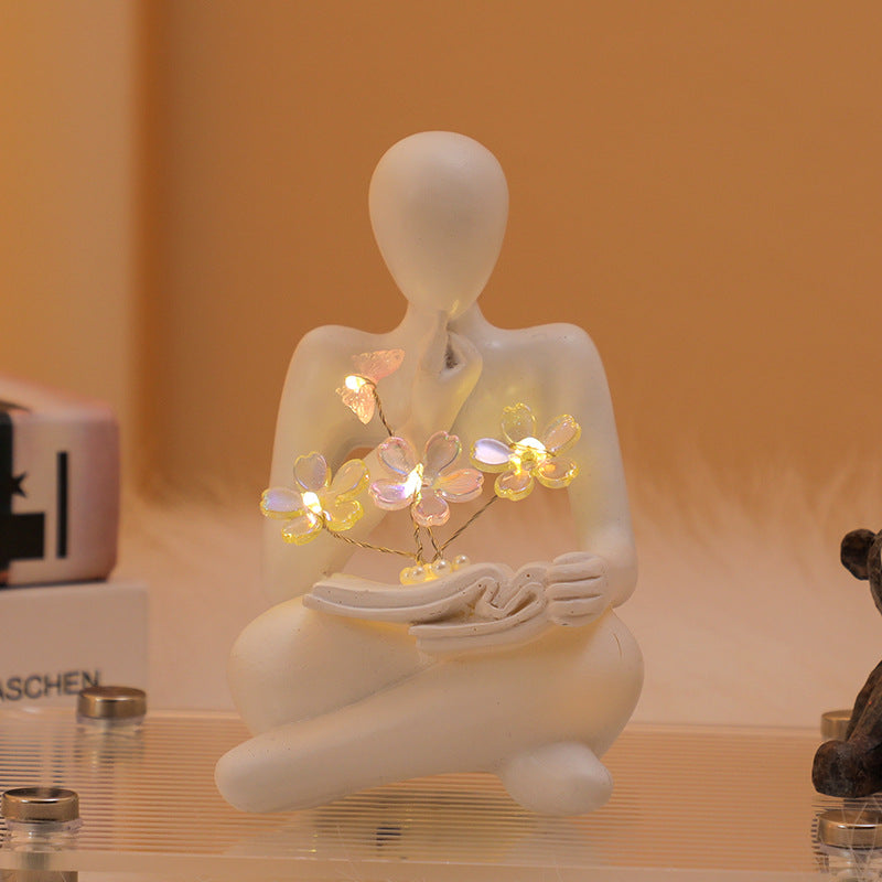 Kleine Nachtlampe „Golden Thinker“