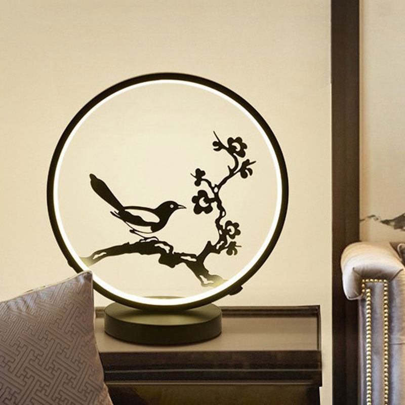 Design LED Tischleuchte „Vogel & Zweig“