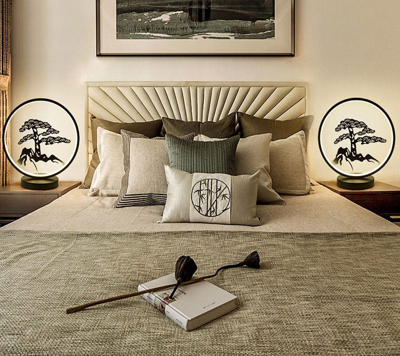 Design LED Tischleuchte „Vogel & Zweig“